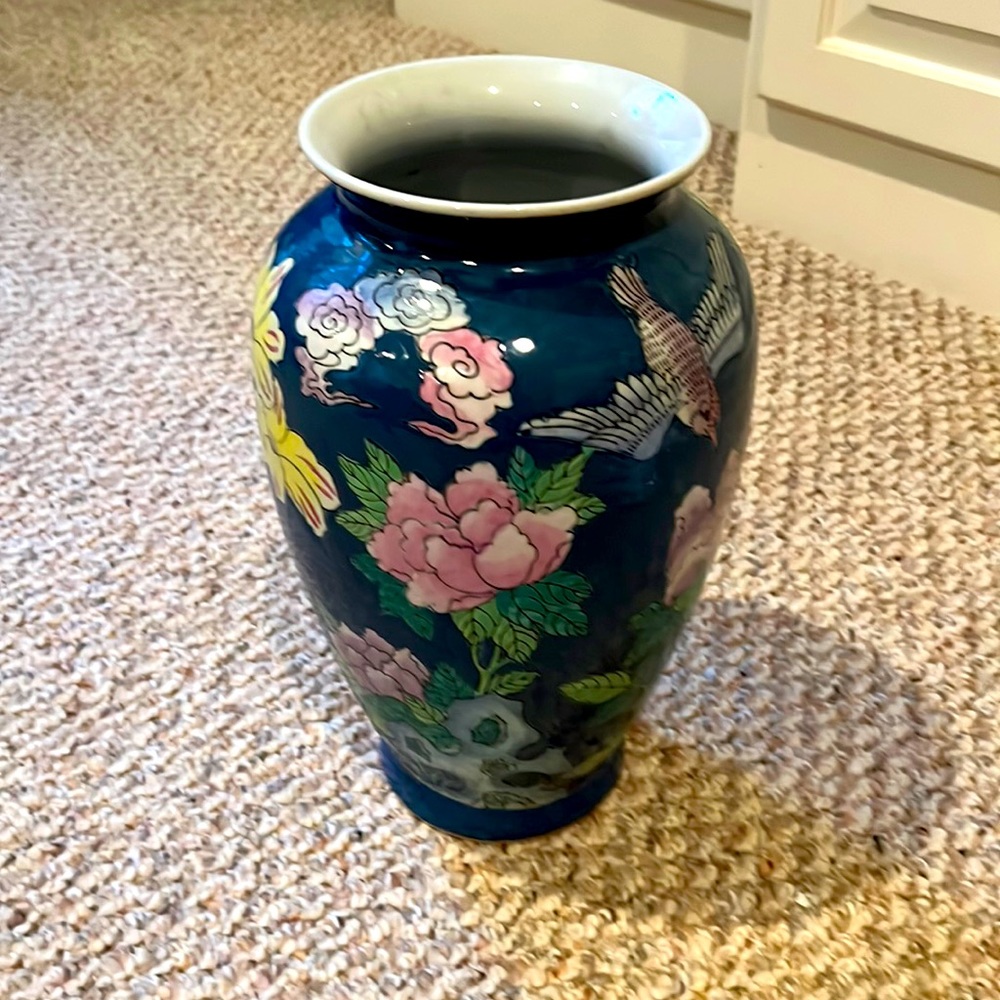 Chinoiserie Vase